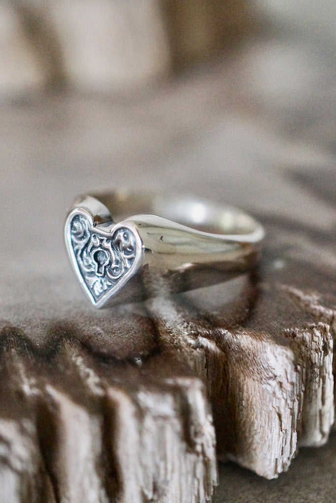 Je T’Aime Ring