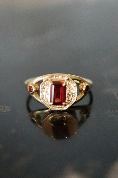 Lipstick Stain Ring